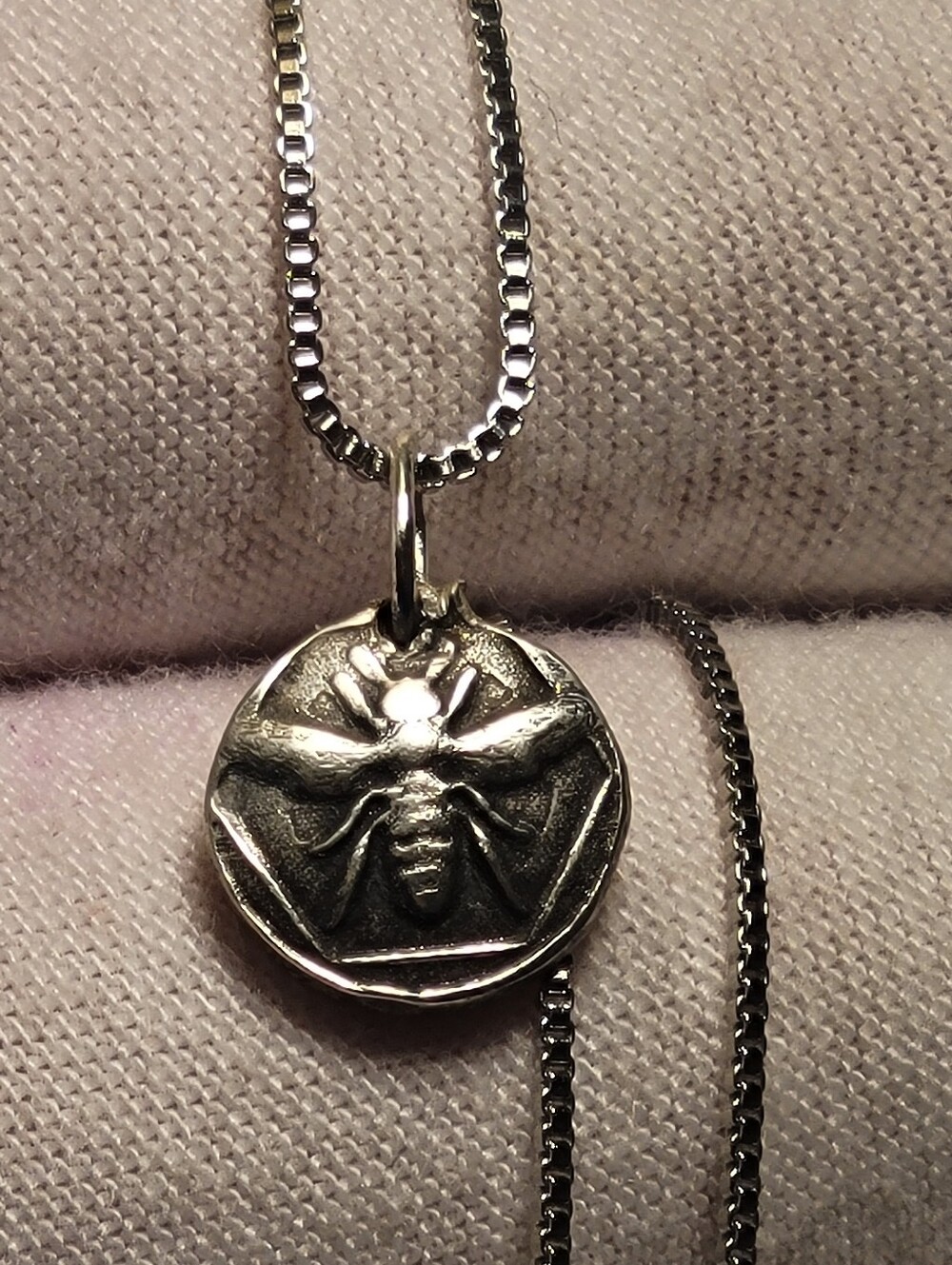 18" Honey Bee Charm Necklace - New